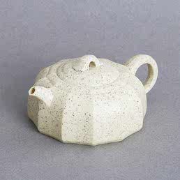 Чайник Исин, "Бянь Юэ",Бай Юй Ша, 220 мл